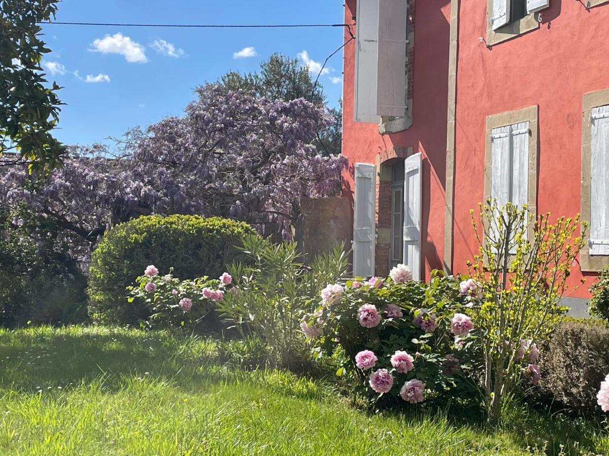 Domaine La Belle Histoire - Gite Cote Parc Besset Exterior foto